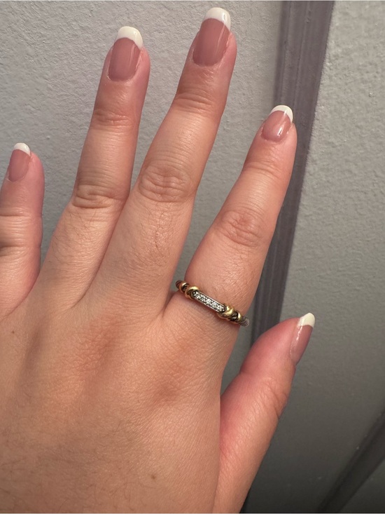 David Yurman Jewelry - David Yurman Petite Helena Ring (Size 7.5)